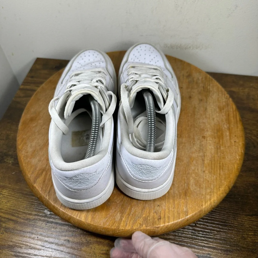 Jordan air low